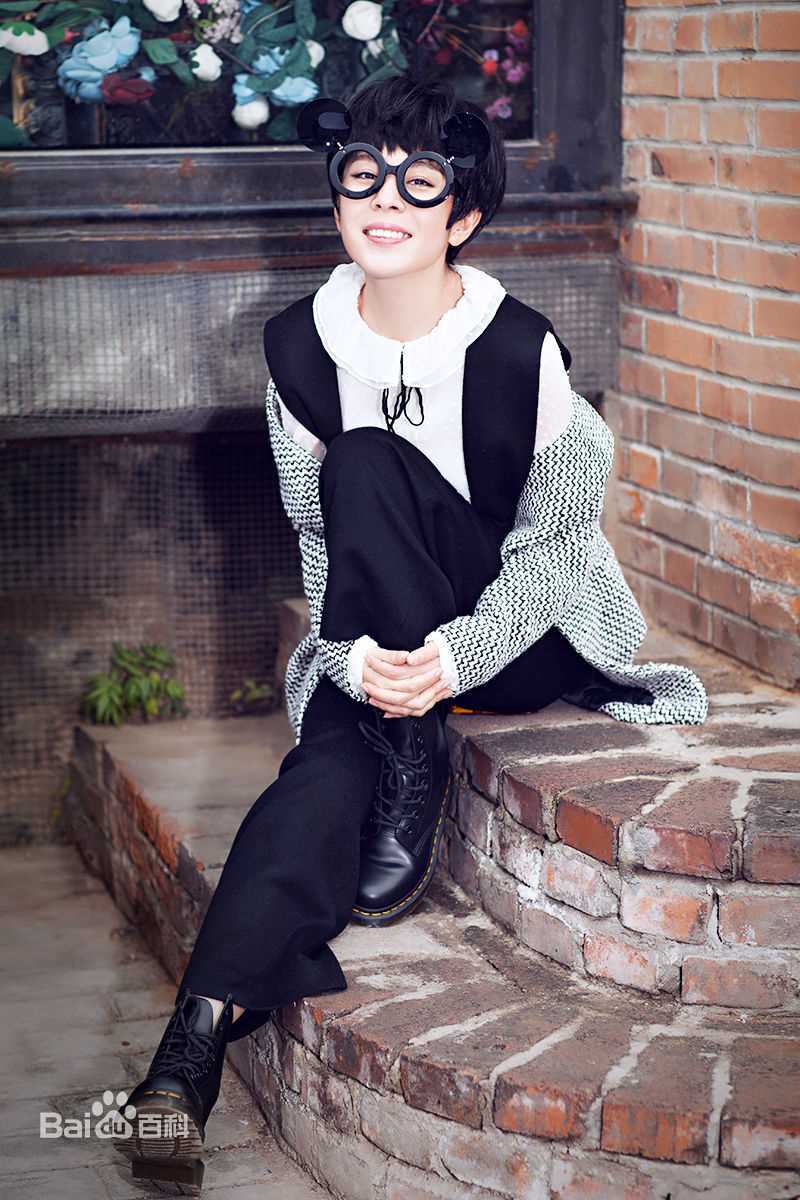 李蓓蕾最新蓓蕾壁纸