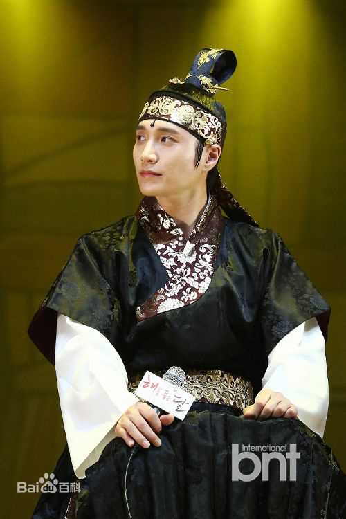 最新金多炫(Kim Da-Hyun)性感图片