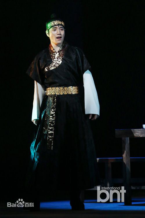 最新金多炫(Kim Da-Hyun)性感图片