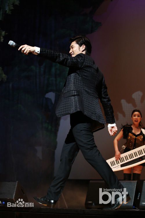 最新金多炫(Kim Da-Hyun)性感图片