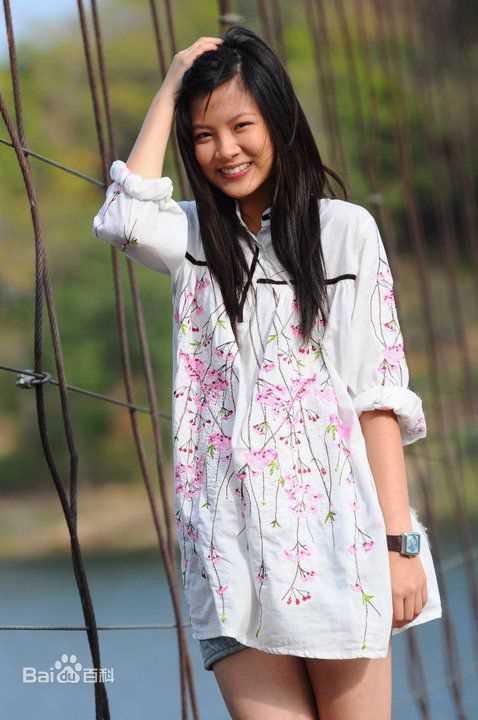 最全平采娜·乐维瑟派布恩( 、Pimchanok Luevisadpaibul)精彩图册