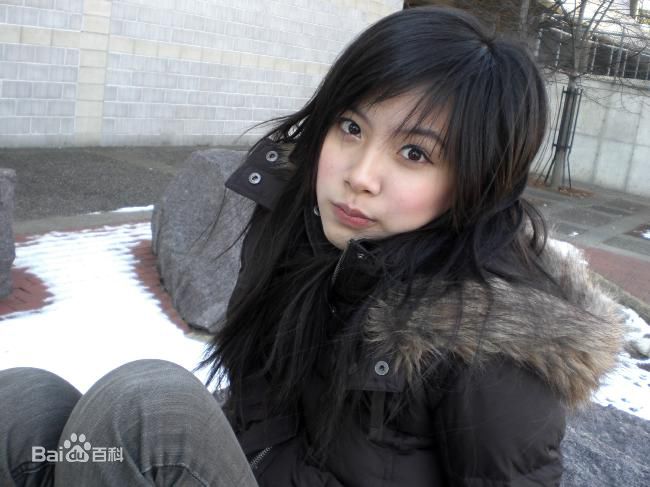 最全平采娜·乐维瑟派布恩( 、Pimchanok Luevisadpaibul)精彩图册