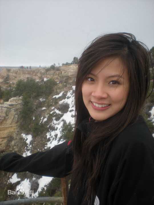 最全平采娜·乐维瑟派布恩( 、Pimchanok Luevisadpaibul)精彩图册