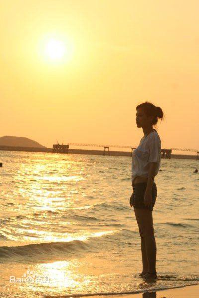 最新平采娜·乐维瑟派布恩( 、Pimchanok Luevisadpaibul)精彩图册