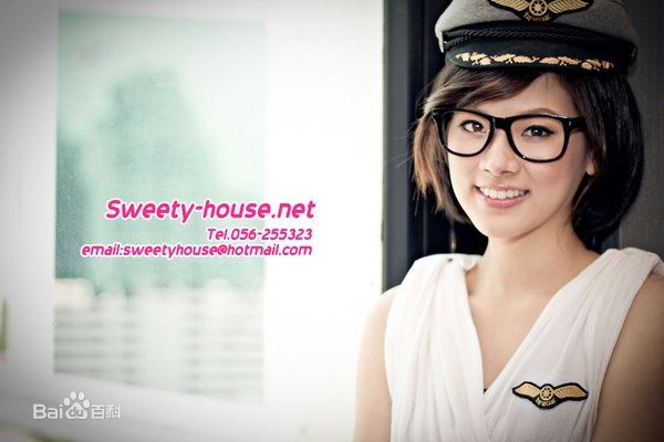 最新平采娜·乐维瑟派布恩( 、Pimchanok Luevisadpaibul)精彩图册