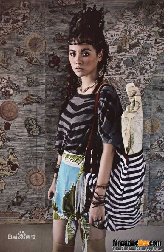 最新平采娜·乐维瑟派布恩( 、Pimchanok Luevisadpaibul)精彩图册