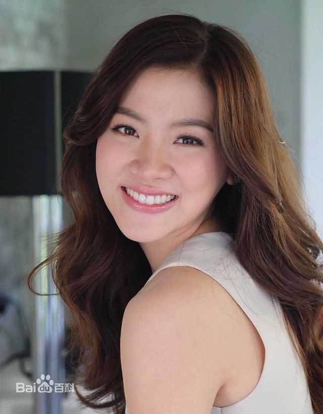 最优质平采娜·乐维瑟派布恩( 、Pimchanok Luevisadpaibul)生活照