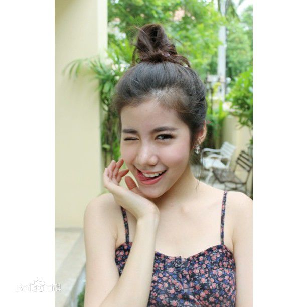 艾丝特·苏普莉拉( 、Esther Supreeleela)Esther图片图集