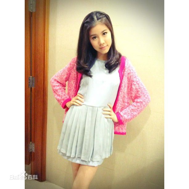 艾丝特·苏普莉拉( 、Esther Supreeleela)Esther图片图集