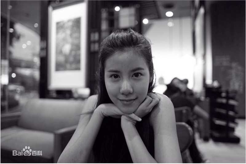 艾丝特·苏普莉拉( 、Esther Supreeleela)Esther 日常图册