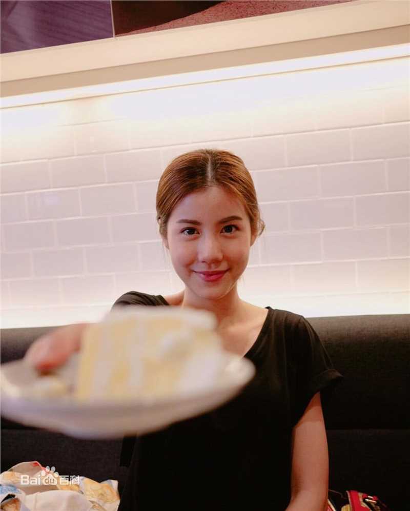 艾丝特·苏普莉拉( 、Esther Supreeleela)Esther 日常图册