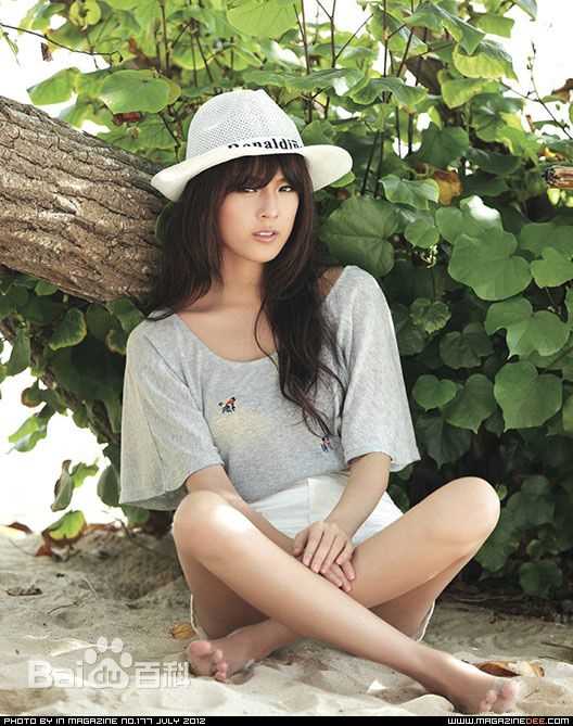 安苏玛琳·瑟拉帕萨默莎( 、Ungsumalynn Sirapatsakmetha)最全2012年杂志相册