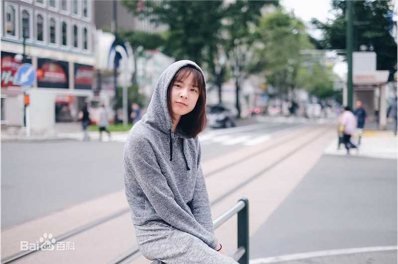 安苏玛琳·瑟拉帕萨默莎( 、Ungsumalynn Sirapatsakmetha)IG：pattieung前后照片