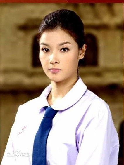 婉娜拉·宋提查( 、Wannarot Sonthichai)Vill参演电视剧壁纸壁纸