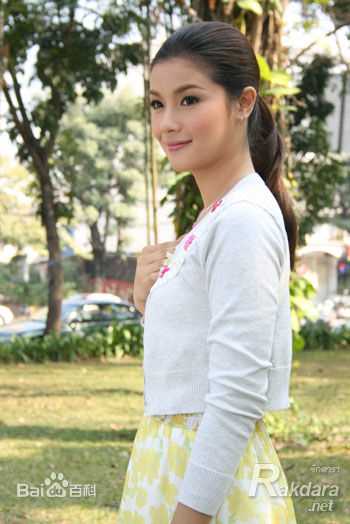 婉娜拉·宋提查( 、Wannarot Sonthichai)世袭家族性感图片图集