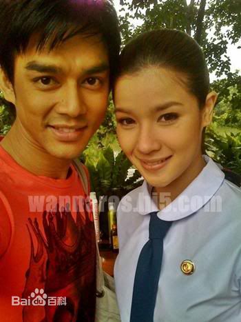 婉娜拉·宋提查( 、Wannarot Sonthichai)世袭家族性感图片图集