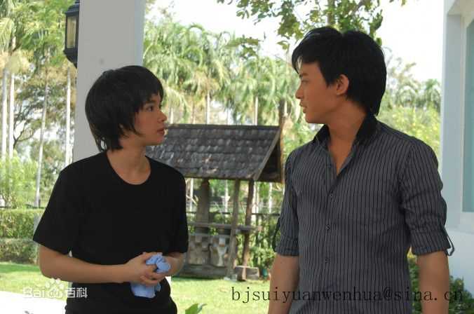 婉娜拉·宋提查( 、Wannarot Sonthichai)爱在旅途前后照片