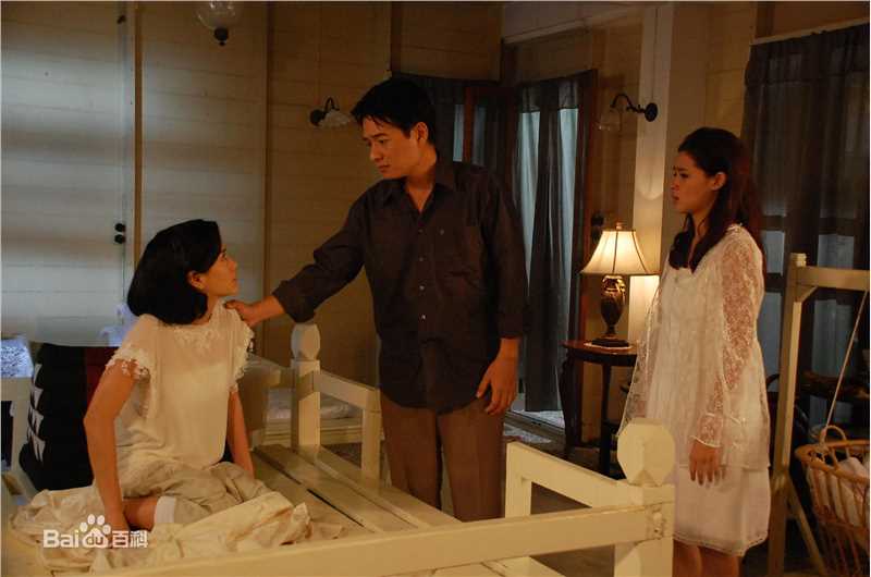 婉娜拉·宋提查( 、Wannarot Sonthichai)花环夫人素颜照相册