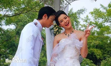 婉娜拉·宋提查( 、Wannarot Sonthichai)花环夫人素颜照相册
