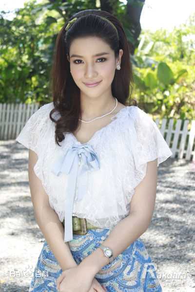 婉娜拉·宋提查( 、Wannarot Sonthichai)花环夫人素颜照相册