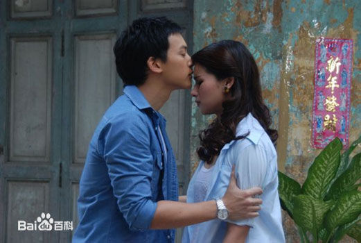 婉娜拉·宋提查( 、Wannarot Sonthichai)穿越时空寻找爱图片图集