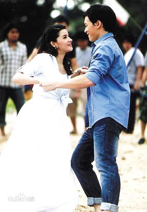 婉娜拉·宋提查( 、Wannarot Sonthichai)穿越时空寻找爱图片图集