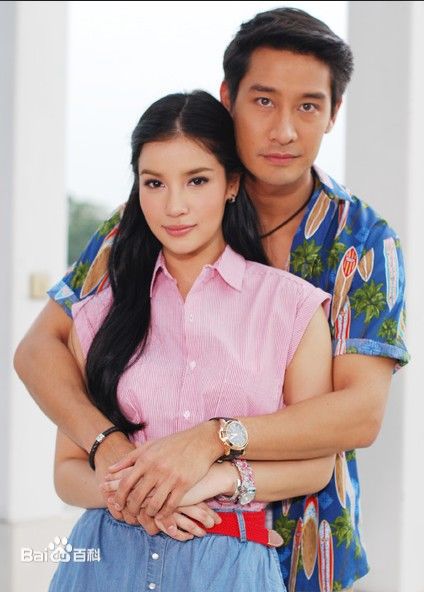 婉娜拉·宋提查( 、Wannarot Sonthichai)爱如潮涌性感图片图集