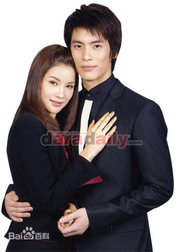 婉娜拉·宋提查( 、Wannarot Sonthichai)玻钻之争壁纸壁纸