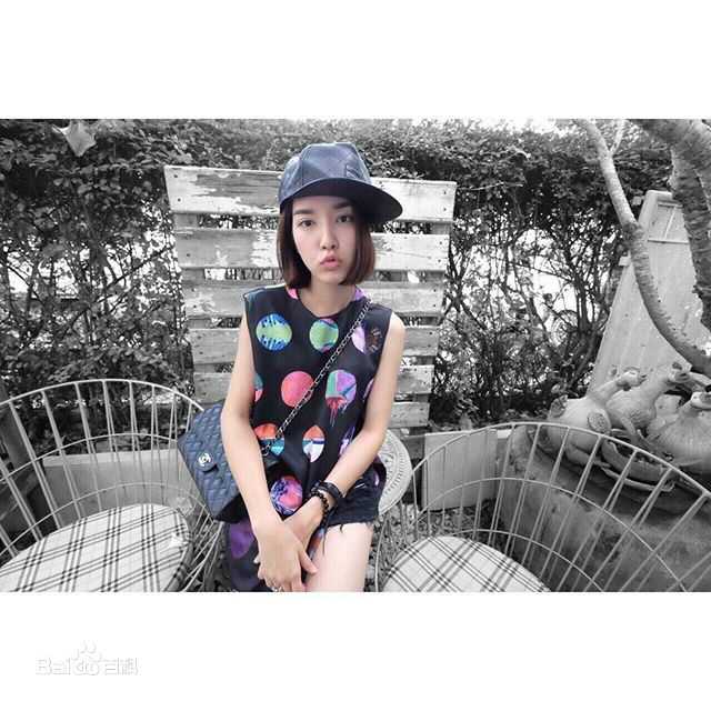 莫茶诺·欣彩萍翩( 、Monchanok Saengchaipiangpen)Mo素颜照相册