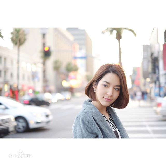 莫茶诺·欣彩萍翩( 、Monchanok Saengchaipiangpen)Mo素颜照相册