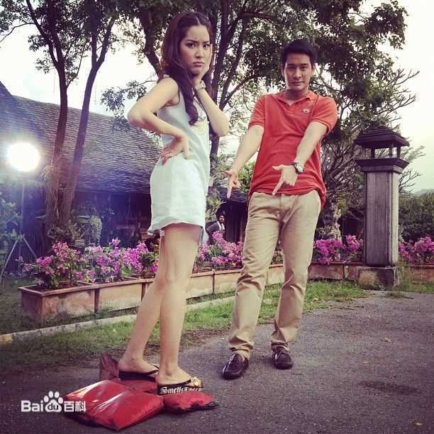 莫茶诺·欣彩萍翩( 、Monchanok Saengchaipiangpen)Mo素颜照相册