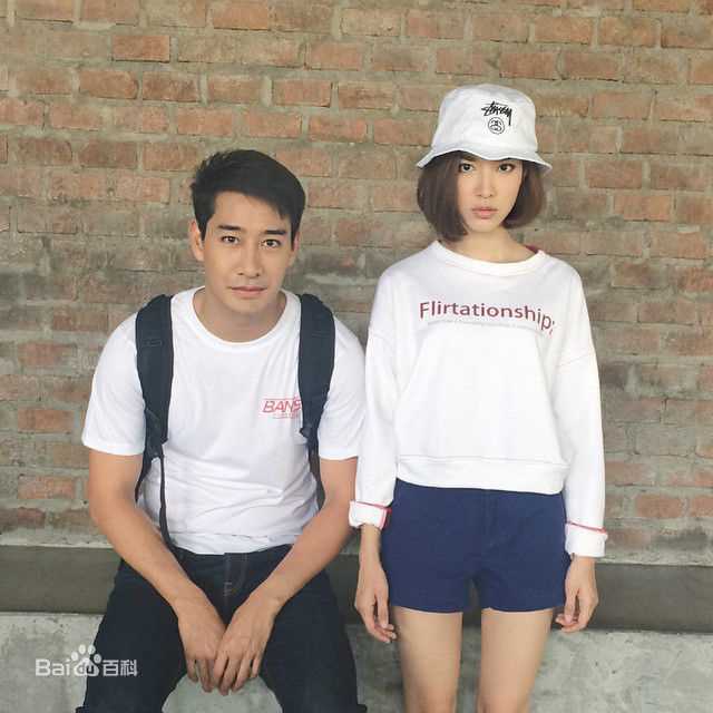 莫茶诺·欣彩萍翩( 、Monchanok Saengchaipiangpen)Mo素颜照相册