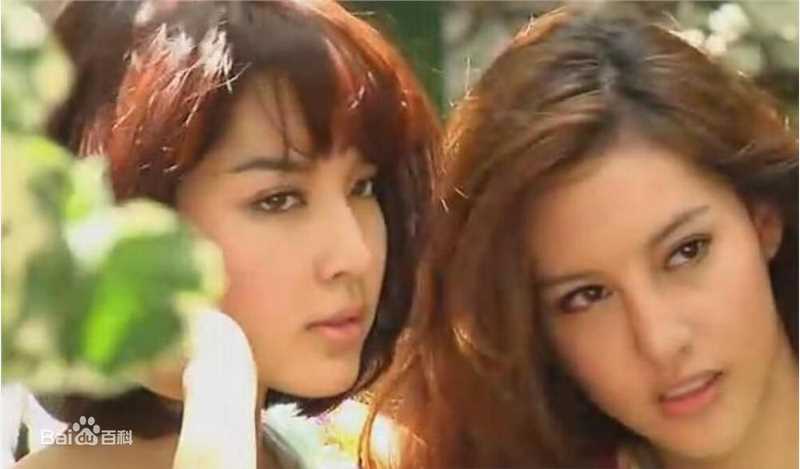 最新莫茶诺·欣彩萍翩( 、Monchanok Saengchaipiangpen)性感图片