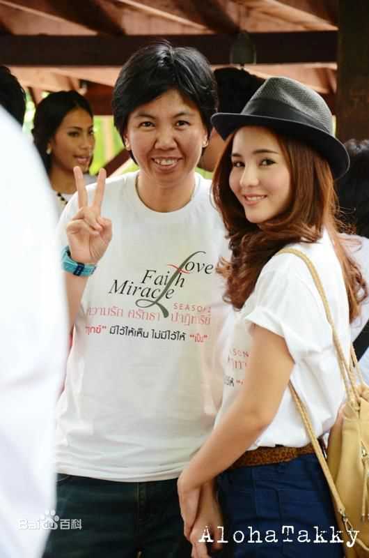 萨瓦蒂·翁索姆佩奇(Sarasawadee Wongsompetch)前后照片