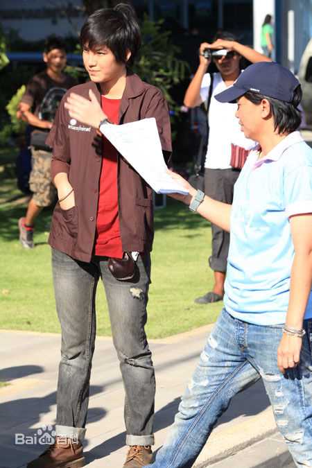 萨瓦蒂·翁索姆佩奇(Sarasawadee Wongsompetch)前后照片