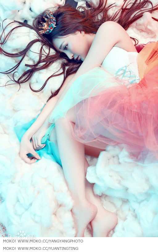 袁婷婷(tingting)-唯美性感素颜照相册