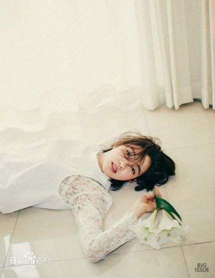 金高银（本名）()金高银画报性感图片图集