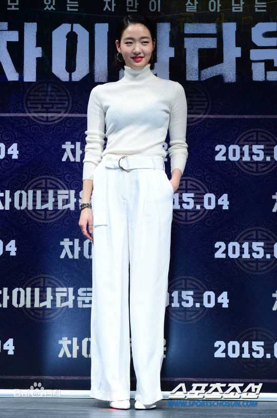 金高银（本名）()金高银参加活动照生活照相册