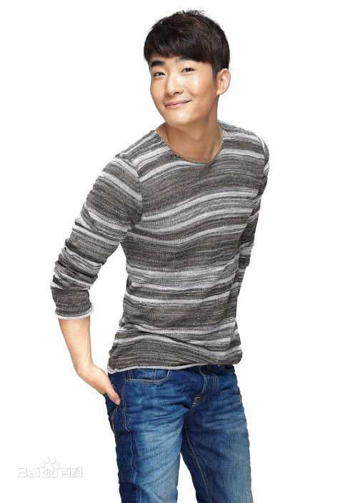 最优质魏炳桦素颜照