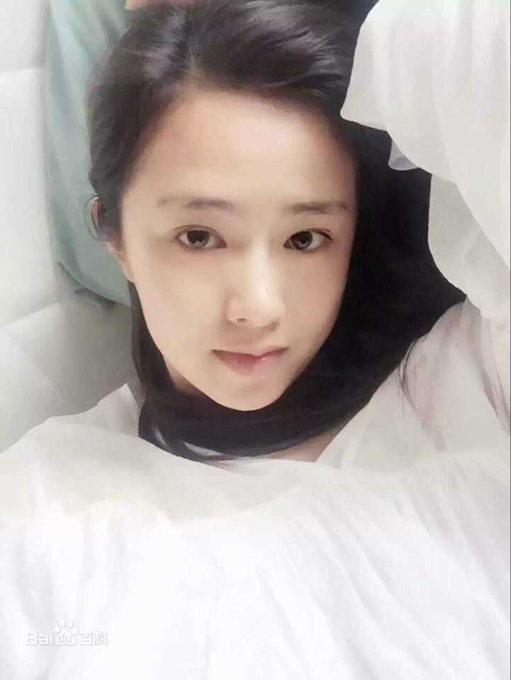 黄小瑜生活照图片图集