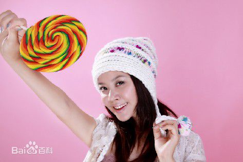 易莉(Lily)最全照壁纸