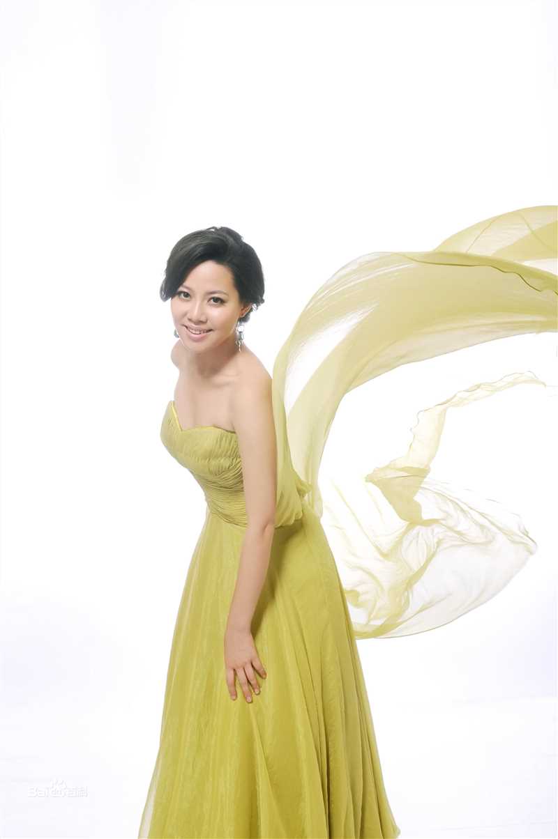 易莉(Lily)最全照壁纸