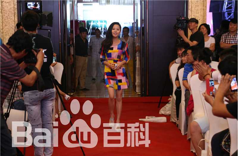 最优质易莉(Lily)生活照