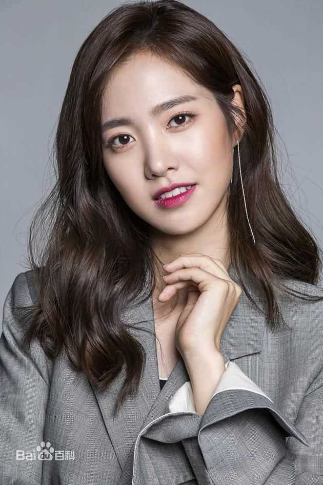 最新陈世妍((Jin Se Yeon))壁纸