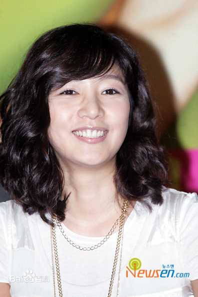 张真英(Jang Jin Young)出席活动生活照相册