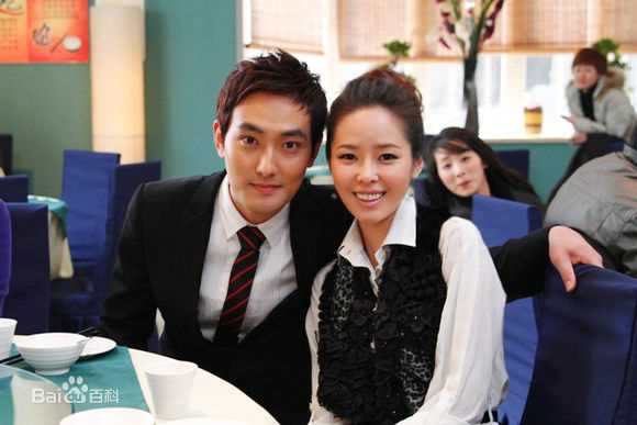 赵慧仙(CHO HYE SUN)和圈内好友壁纸壁纸