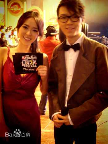 赵慧仙(CHO HYE SUN)和圈内好友壁纸壁纸