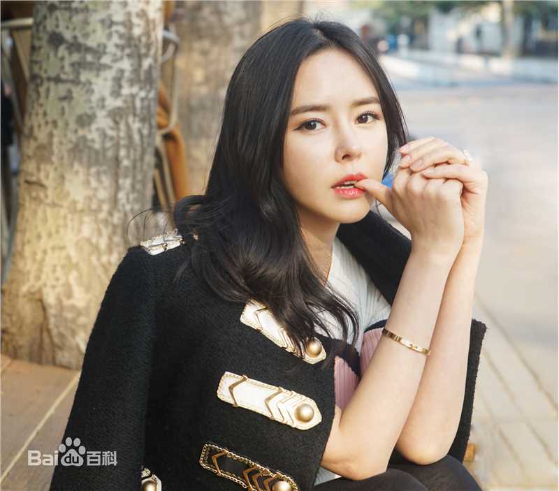 赵慧仙(CHO HYE SUN)街拍壁纸壁纸