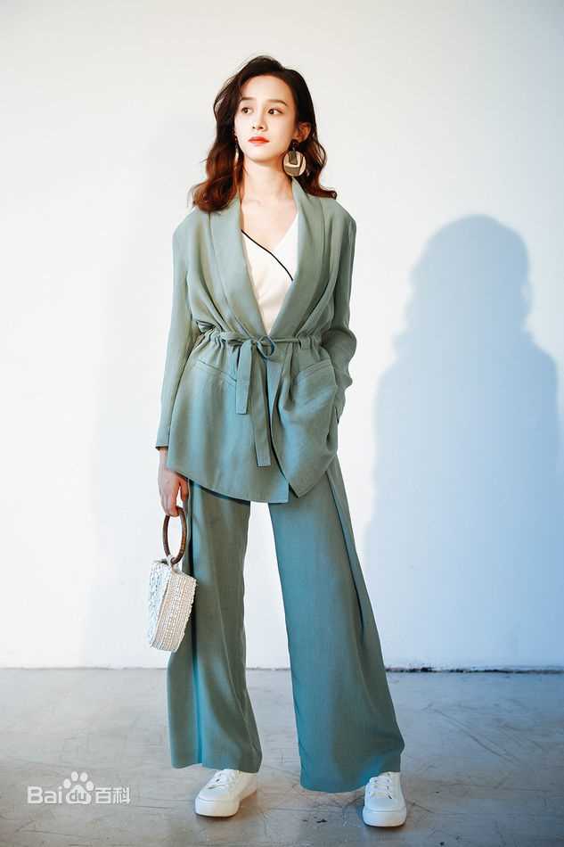 陆妍淇高清港风造型图集