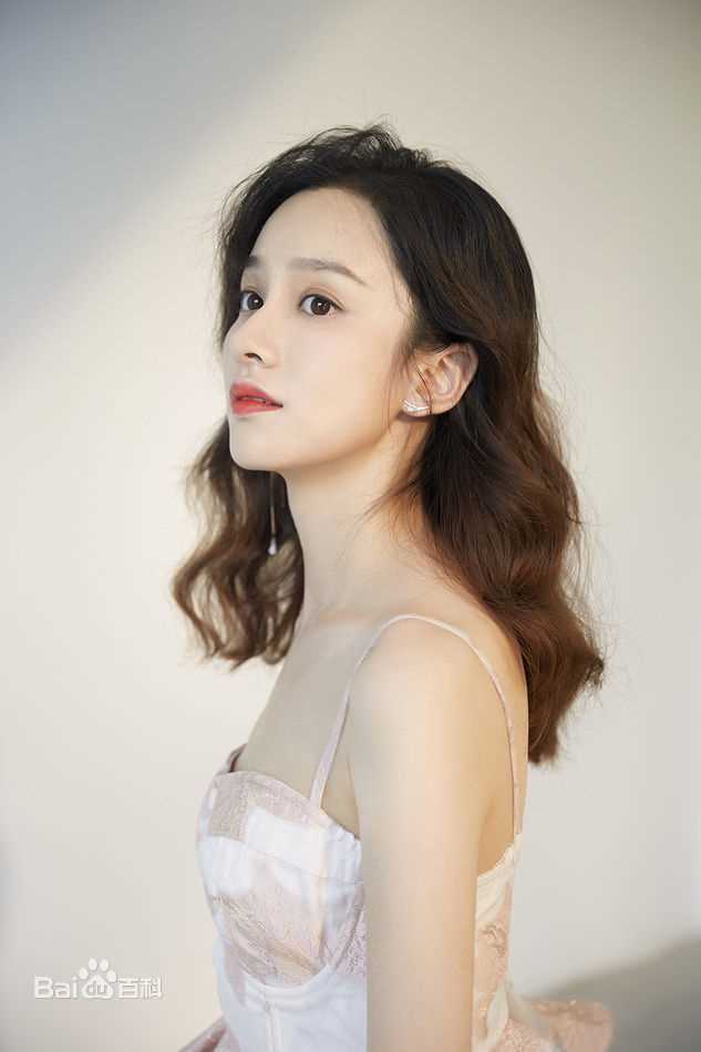 陆妍淇最新夏日壁纸